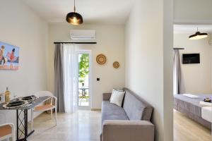 Imagen de la galería de Eloque Simple living space, en Kato Daratso 66 fotos más