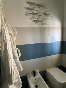 Ένα μπάνιο στο Casa Pagica +11 φωτογραφίες