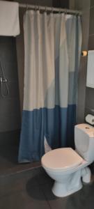 Koupelna v ubytování Hot Elf Pokoje Gościnne + 17 fotografií