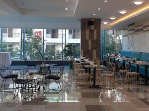 Restaurace v ubytování Travelite Hotel Legarda