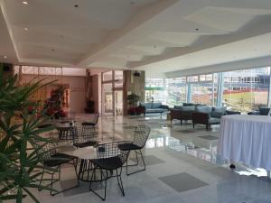 Restavracija oz. druge možnosti za prehrano v nastanitvi Travelite Hotel Legarda