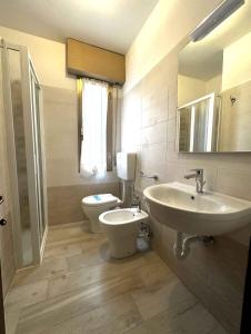 A bathroom at Apartment in Bibione 38315