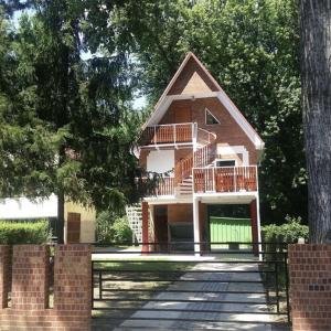 Hajnal Vendégház 4465 Rakamaz, Hajnal utca 23 kép - 2