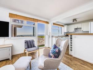 Gallery image of Pass the Keys Seaside Flat - Amazing Sea Views in South Hayling