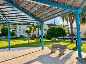 Κήπος έξω από το Apartamento en el paraíso del Verger