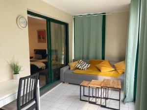 Posezení v ubytování Studio Biarritz Aguilera 2 à 4 pers