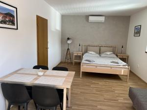 Cama o camas de una habitación en Pension Mikulov