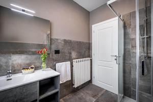Koupelna v ubytování La Corte di Ripoli + 30 fotografií