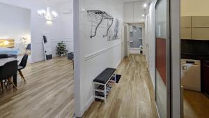 Kuchyňa alebo kuchynka v ubytovaní 3 room apartment in the beautiful street