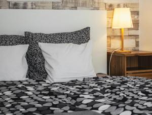 Posteľ alebo postele v izbe v ubytovaní 3 room apartment in the beautiful street