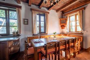 Φωτογραφία από το άλμπουμ του Chalet White Fang στο Μπάνσκο