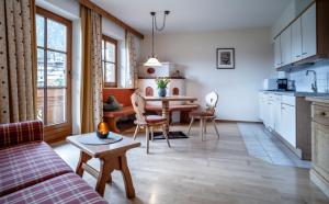 Kuchyň nebo kuchyňský kout v ubytování Sonnenhof Appartements