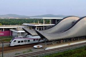 Imagen de la galería de KLIA Minimalist Gr Fl Villa w free park & TV, en Sepang