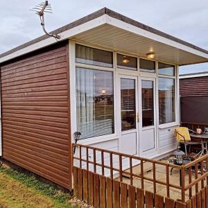 Gallery image of Shelley the Chalet in Withernsea