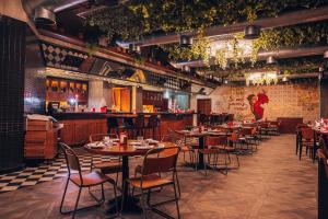 迪拜温德姆特瑞普酒店餐厅或其他用餐的地方