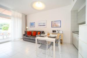 Kuchyň nebo kuchyňský kout v ubytování Residence Scoglietto 50