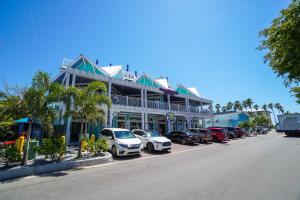 Bygningen som feriehuset ligger i + 54 billeder