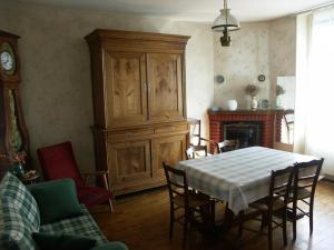 Χώρος καθιστικού στο Gîte Val d'Oire et Gartempe