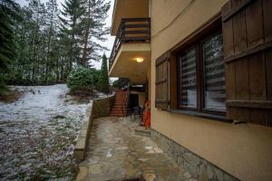 Budynek, w którym mieści się apartament
