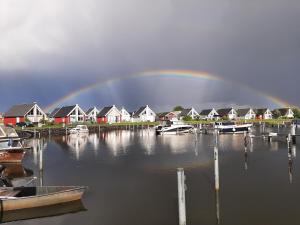 Galeriebild der Unterkunft Annemarie Zerpenschleuse - Schwedenhaus mit Künstler-Charme und Sauna in Zerpenschleuse