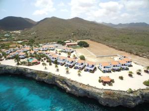 Ptičja perspektiva nastanitve Oceanfront Townhome in Marazul Dive Resort