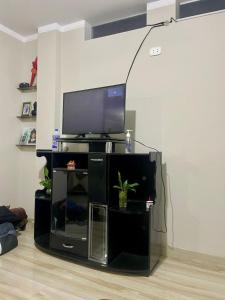 TV a/nebo společenská místnost v ubytování DEPA CENTRICO CARAZ