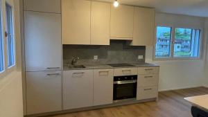 Kuchyň nebo kuchyňský kout v ubytování Maisonette Vista Mirlo