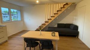 Posezení v ubytování Maisonette Vista Mirlo