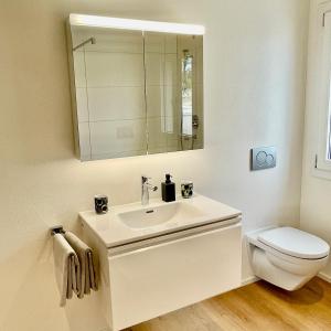Koupelna v ubytování Maisonette Vista Mirlo