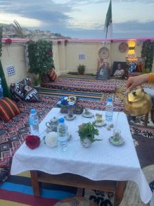 Balkón nebo terasa v ubytování AFRIC HOTEL- Casbah