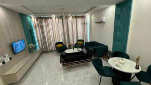 Φωτογραφία από το άλμπουμ του Peak Tower στη Λαχόρη