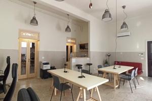 Posezení v ubytování LoStabile Guesthouse & Coworking