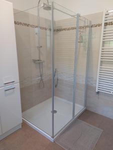 Koupelna v ubytování APARTMA BRIN Podgorje
