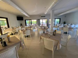 Restaurace v ubytování Albergo AQUILA
