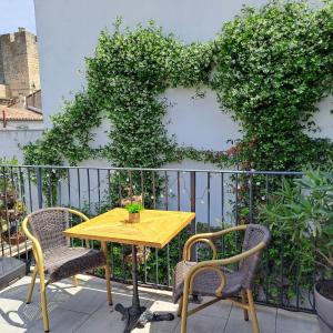 Balkón nebo terasa v ubytování Le Petit Patio