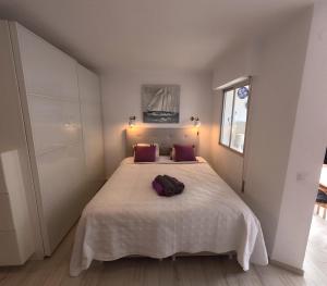 Postel nebo postele na pokoji v ubytování Estudio Torrox Beach