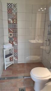 Ένα μπάνιο στο Donatos Apartments & Studios +20 φωτογραφίες