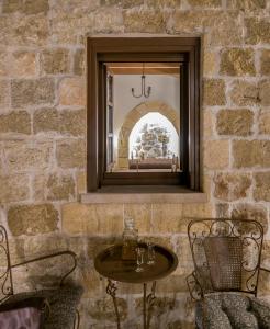 Foto da galeria de Spanish Knights Inn in Ilha de Rhodes