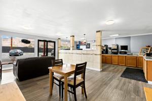 Imagem da galeria de Red Lion Inn & Suites Yakima em Yakima