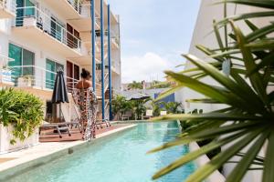 Bazén v ubytování Penthouse with private pool nebo v jeho okolí