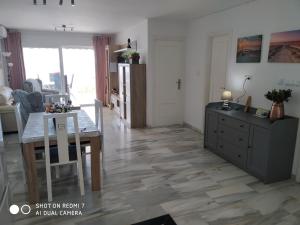 Zdjęcie z galerii obiektu Delfin Home w Almuñécar