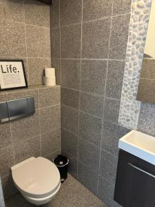 Ένα μπάνιο στο city apartment nice & comfy