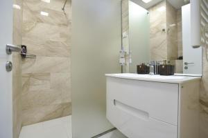Ένα μπάνιο στο PREMIUM Tre canne apart "B" +21 φωτογραφίες