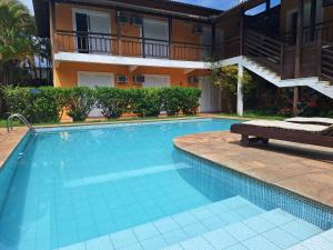 A piscina localizada em Pousada Rosa dos Ventos Juquehy ou nos arredores