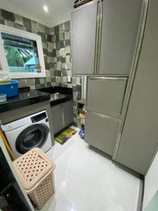 リオデジャネイロにあるCasa de luxo c/piscina 4 quartos 2 banheiras.のギャラリーの写真