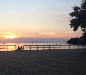 リオデジャネイロにあるCasa de luxo c/piscina 4 quartos 2 banheiras.のギャラリーの写真