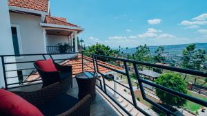 Gallery image of ROOFTOP VIEW APARTMENTS REBERO in Kigali