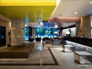 The lobby or reception area at Daiwa Roynet Hotel Chiba Ekimae