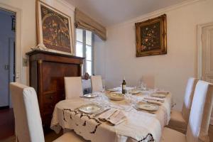 Φωτογραφία από το άλμπουμ του La Casa Consuelo ~ Piscine ~ Jardin ~ Centre ville στην Καρκασόν +19 φωτογραφίες