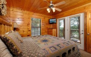 Postel nebo postele na pokoji v ubytování Boo Boos Den + 40 fotografií